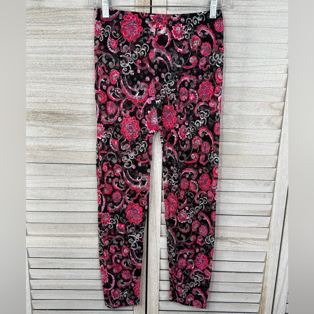 POOF! Women's Stretch Lace Floral Leggings Black/Pink-M/L